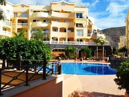 Apartamento De Lux شقة